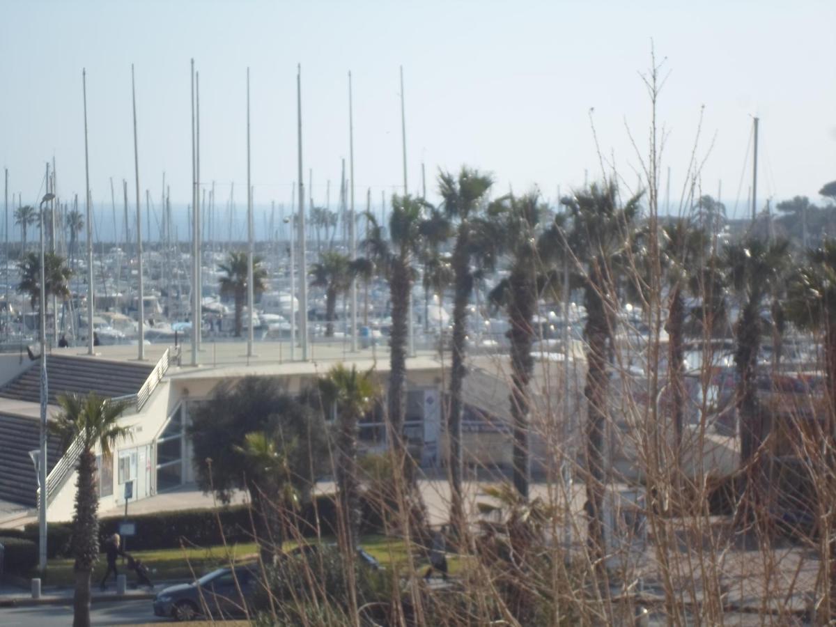 Appart T3 A 50 M De La Plage 滨海卡瓦莱尔 外观 照片